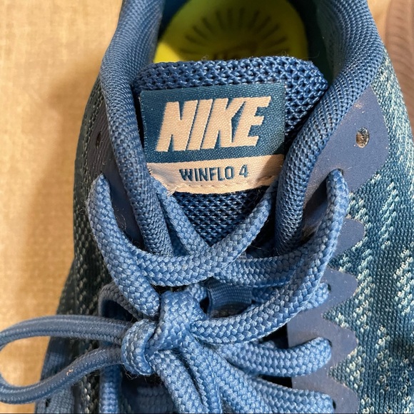 Nike Winflo 4 Running Shoes - Picture 7 of 16